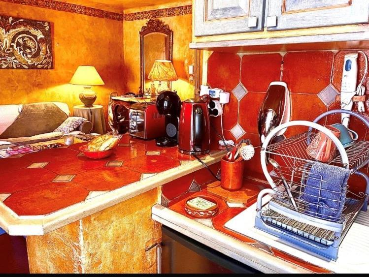 Appartement De Luxe Au Coeur De แซ็ง-ทรอเป ภายนอก รูปภาพ